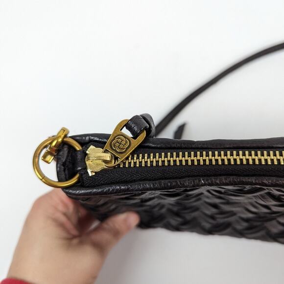Elliott Lucca Black Weave Crossbody Clutch Bag - Picture 4 of 7